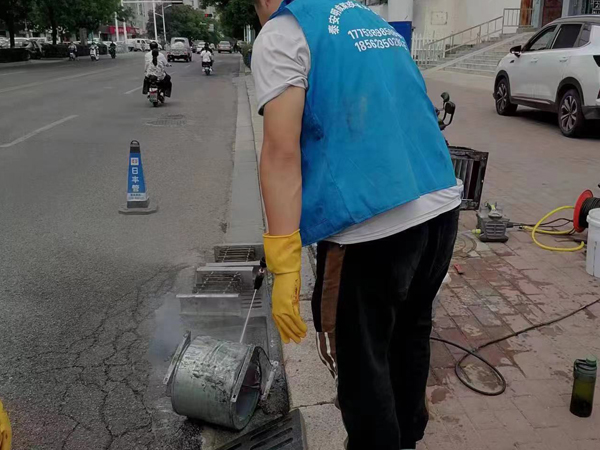 大型燒烤爐清洗